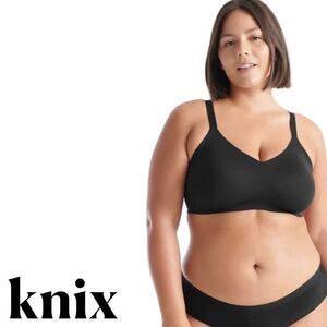 KNIX Padded V-Neck Evolution Bra